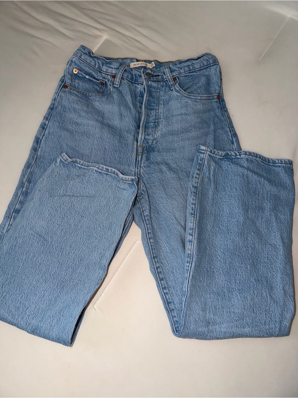 Levi’s Ribcage crop boot jeans